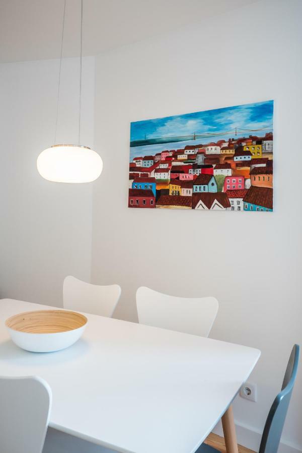 Sunshine House - Exclusive Apartment - Home By The Castle Lisboa 外观 照片
